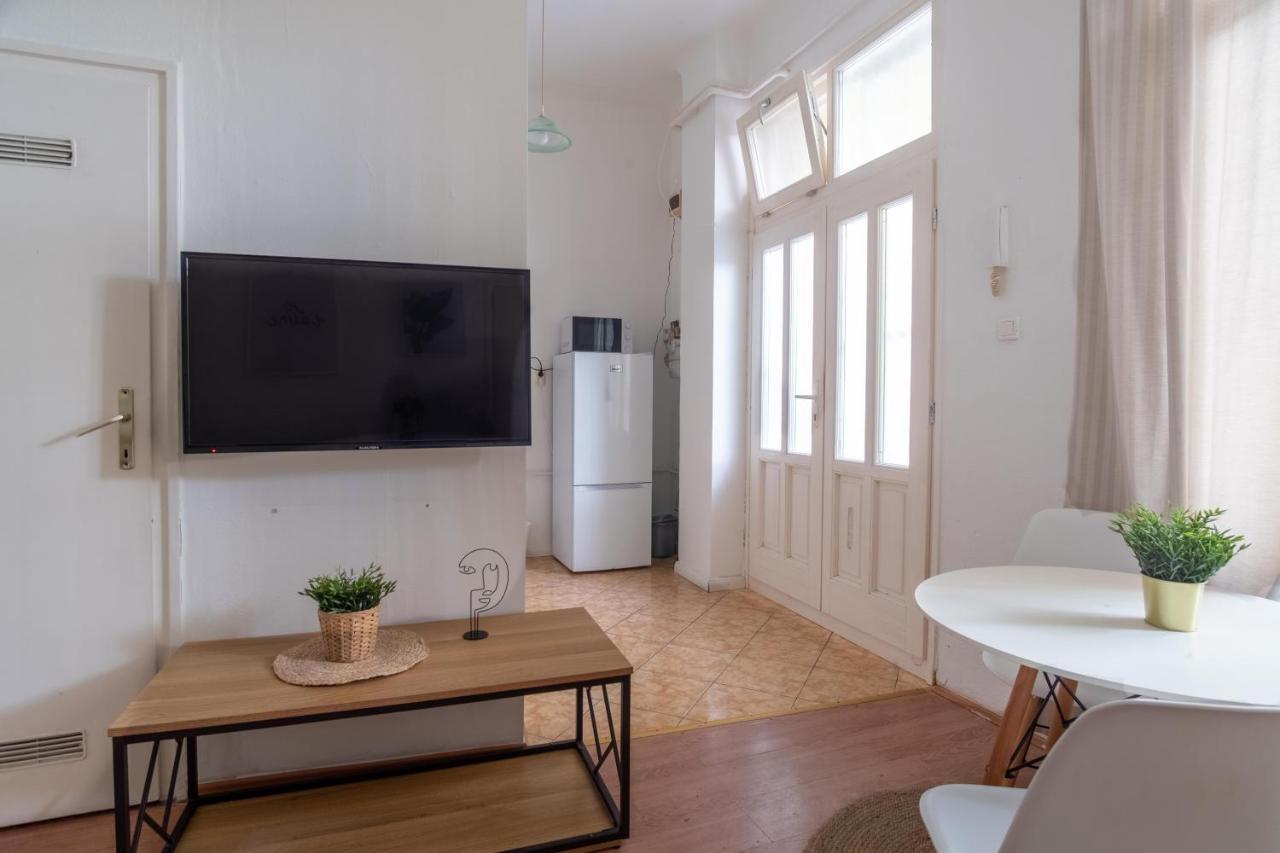 Very Central 1-Br Apt With Patio Budapeste Exterior foto
