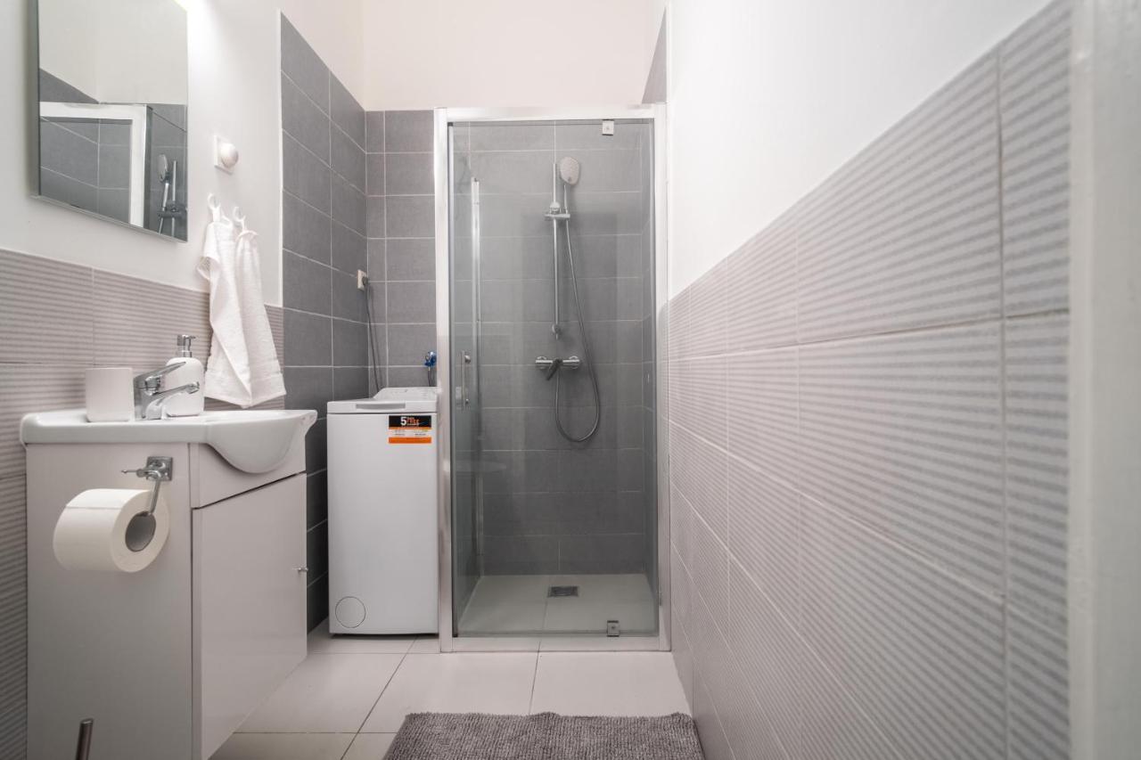 Very Central 1-Br Apt With Patio Budapeste Exterior foto